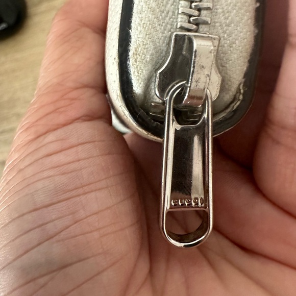 Beautiful Gucci Long Wallet - Picture 10 of 13